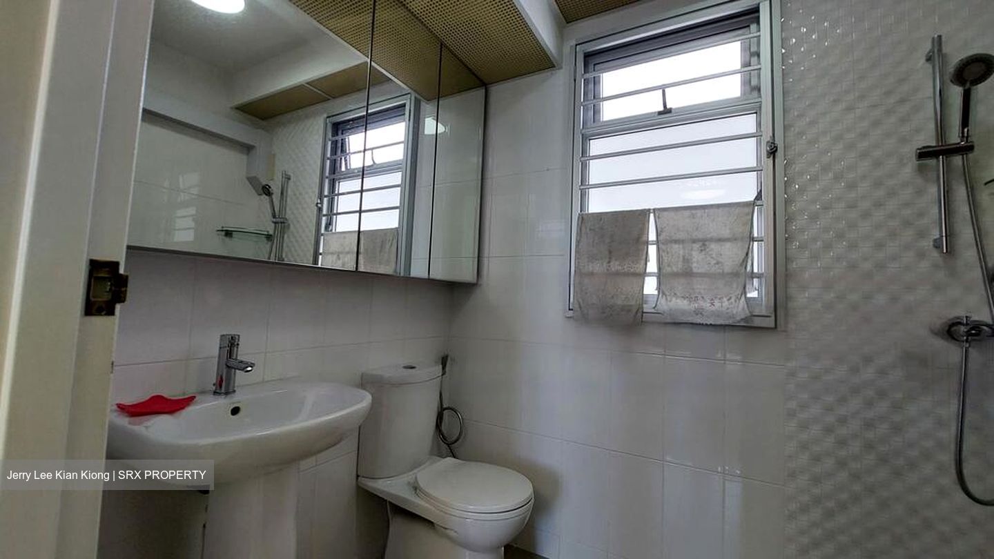 Blk 292A Skypeak @ Bukit Batok (Bukit Batok), HDB 3 Rooms #440784321